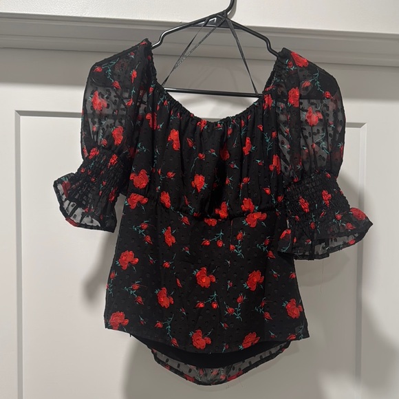 Floral Black and Red Women's Top - Picture 1 of 6